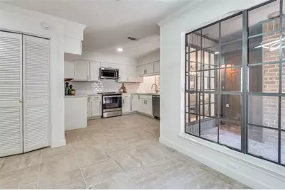 2731 Fairway Park Street, Grand Prairie, TX 75050 - Photo 12