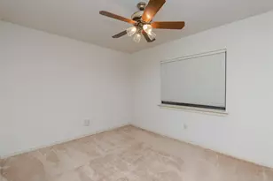 243 Teakwood Ln, Lewisville, TX 75067 - Photo 16