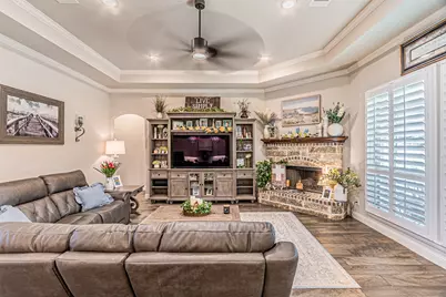 1009 Henry Way, Springtown, TX 76082 - Photo 12