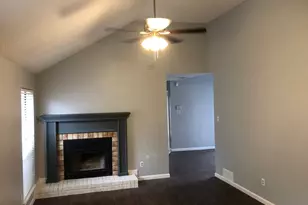 1016 Paintbrush St, Mesquite, TX 75149 - Photo 2