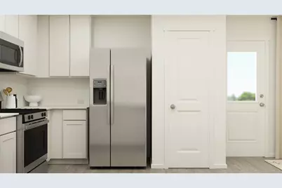 1022 Neyland Drive, Ennis, TX 75119 - Photo 2