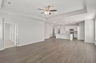 10045 Freighter Trl, Fort Worth, TX 76131 - Photo 6