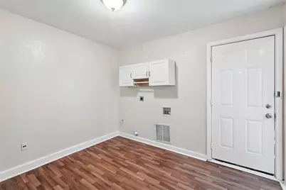 7225 Van Natta Lane, Fort Worth, TX 76112 - Photo 12