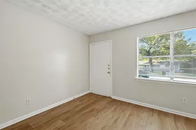 7225 Van Natta Lane, Fort Worth, TX 76112 - Photo 4