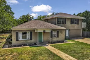 1009 S Brazos St, Weatherford, TX 76086 - Photo 2