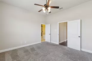 298 Almanor St, Lewisville, TX 75056 - Photo 14