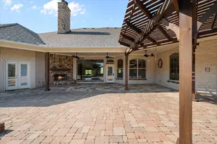 7301 Heritage Oaks Dr, Mansfield, TX 76063 - Photo 26