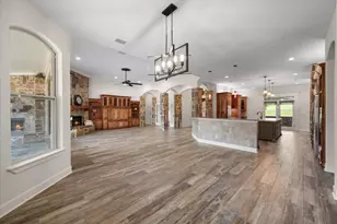 7301 Heritage Oaks Dr, Mansfield, TX 76063 - Photo 6