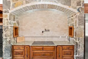 7301 Heritage Oaks Dr, Mansfield, TX 76063 - Photo 10