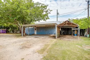 1950 Kiowa Lance, Crowley, TX 76036 - Photo 30