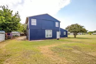 1950 Kiowa Lance, Crowley, TX 76036 - Photo 34