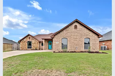 1813 Roadrunner Drive, Weatherford, TX 76088 - Photo 2