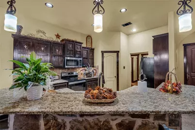 1813 Roadrunner Drive, Weatherford, TX 76088 - Photo 8