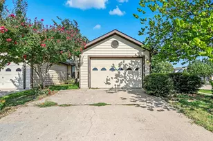 5200 Mountain Spring Trail, Fort Worth, TX 76123 - Photo 2