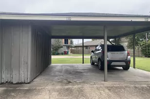 110 W Fairview St, Sherman, TX 75092 - Photo 20