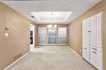 5813 Preston Valley Drive, Dallas, TX 75240 - Photo 14