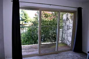 1827 Lakecrest Cir, Carrollton, TX 75006 - Photo 14