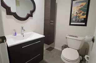 1827 Lakecrest Cir, Carrollton, TX 75006 - Photo 18