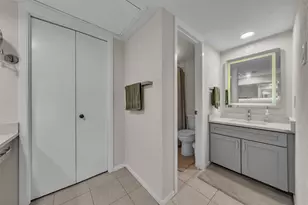 1827 Lakecrest Cir, Carrollton, TX 75006 - Photo 18