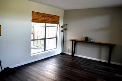 1827 Lakecrest Circle, Carrollton, TX 75006 - Photo 12