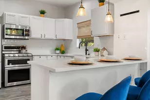 318 S Edgefield Ave, Dallas, TX 75208 - Photo 16