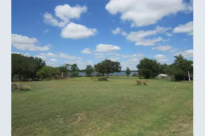 7305 Lakeview Drive, Bonham, TX 75418 - Photo 6