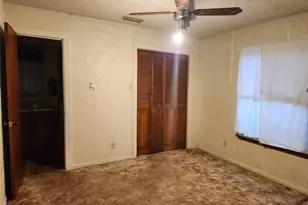 209 E 2nd St, Quinlan, TX 75474 - Photo 10