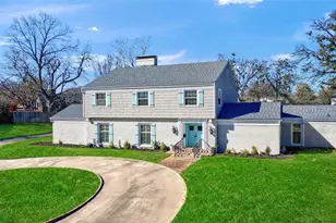 1016 Crestview Dr, Sherman, TX 75092 - Photo 2