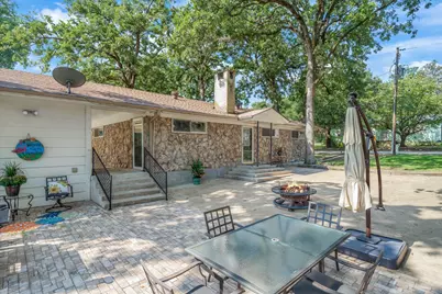 913 Doe Run Road, Tool, TX 75143 - Photo 1