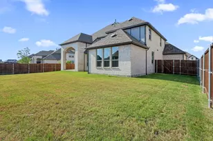 2715 Middleton Dr, Melissa, TX 75454 - Photo 4