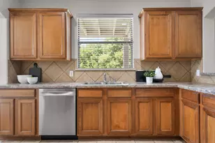 1419 Stone Mountain Pkwy, Savannah, TX 76227 - Photo 16