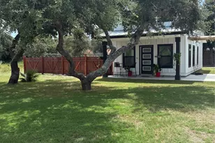 1617 W Terrace Blvd, Rockport, TX 78382 - Photo 2