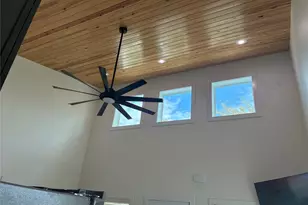 1617 W Terrace Blvd, Rockport, TX 78382 - Photo 10