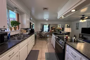 1000 Melrose Dr, Waco, TX 76710 - Photo 6