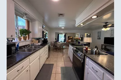 1000 Melrose Drive, Waco, TX 76710 - Photo 6