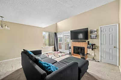 9811 Walnut Street #201, Dallas, TX 75243 - Photo 4