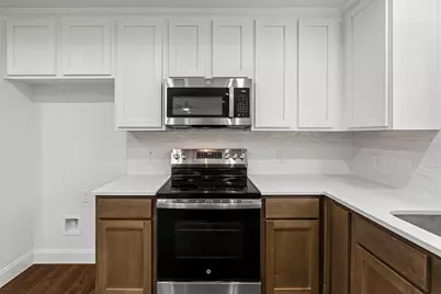 2208 Mill Street, Greenville, TX 75401 - Photo 8