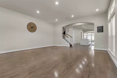 2407 Knight Street, Dallas, TX 75219 - Photo 4