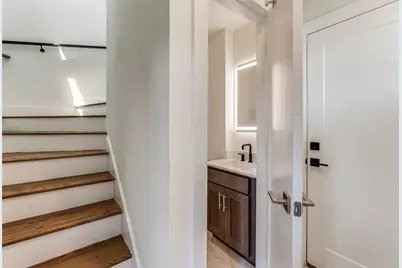 4519 San Jacinto Street #104, Dallas, TX 75204 - Photo 6