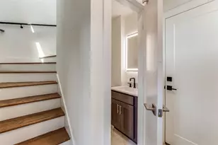 4519 San Jacinto St, Dallas, TX 75204 - Photo 6