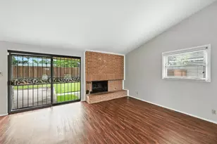 11832 High Valley Dr, Dallas, TX 75234 - Photo 12