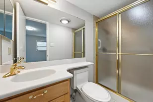 11832 High Valley Dr, Dallas, TX 75234 - Photo 22