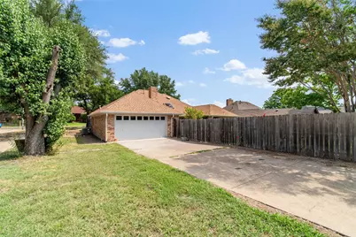 807 Williamsburg Drive, Ennis, TX 75119 - Photo 36