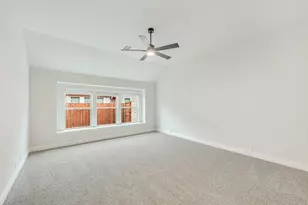 221 Sweetwater Dr, Commerce, TX 75428 - Photo 22