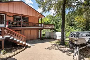 912 Wood Canyon Rd, Tool, TX 75143 - Photo 2