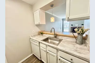 7621 McCallum Boulevard #309, Dallas, TX 75252 - Photo 4