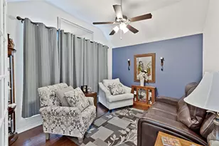 3901 Glenwyck Dr, North Richland Hills, TX 76180 - Photo 4