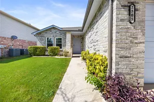 2305 Chestnut Dr, Little Elm, TX 75068 - Photo 12