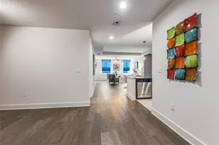 1505 Elm St, Dallas, TX 75201 - Photo 6