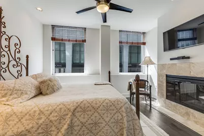 1505 Elm Street #204, Dallas, TX 75201 - Photo 18